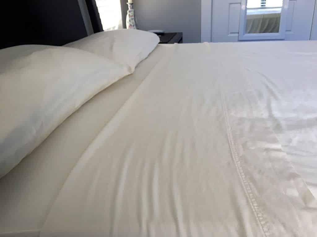 Cariloha Classic Bamboo Bed Sheet Review - Mattress Clarity