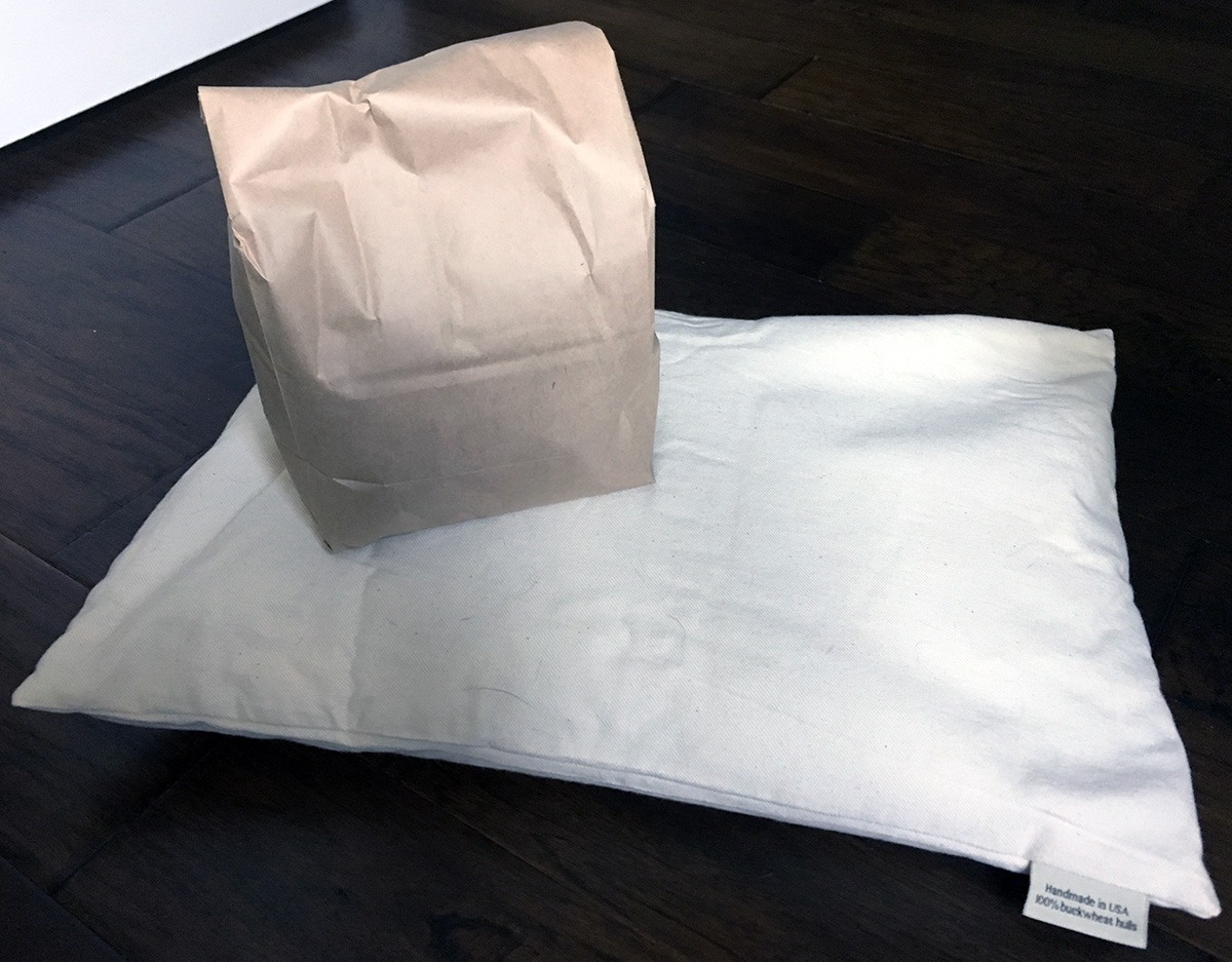 Introducing the Comfy Curve: our newest buckwheat hull pillow – ComfyComfy