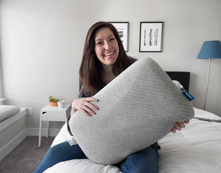 Leesa pillows hotsell