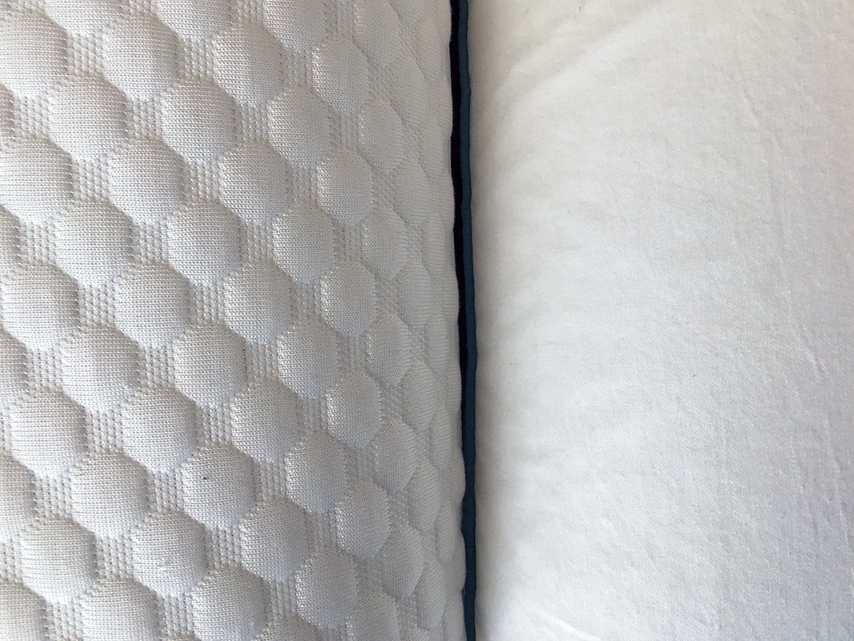 GhostPillow vs ISO-COOL Traditional pillow construction