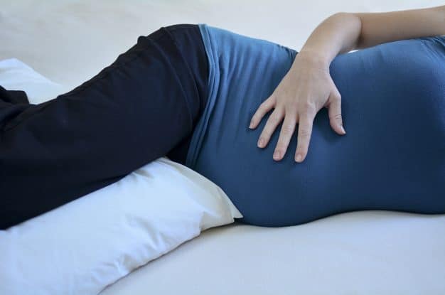Pregnancy Pillow Guide What To Know Before You Buy Mattress Clarity 