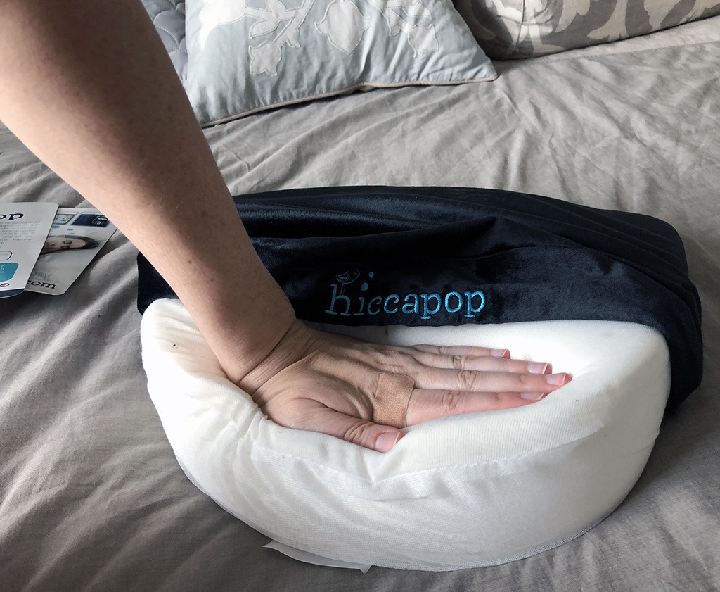 Hiccapop Pregnancy Pillow Review Easiest Pregnancy Pillow For Travel