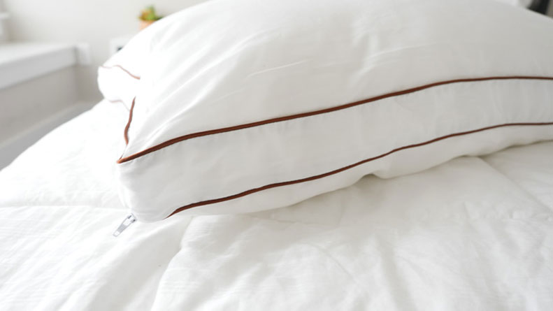 saatva memory foam pillow