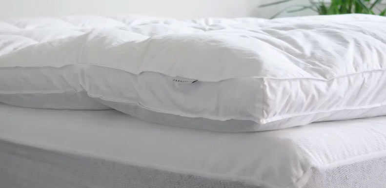 Parachute Down-Alternative Full Mattress Topper