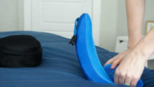 Cabeau Evolution Cool Travel Pillow Review - Is It Cool Enough? Cabeau Evolution Cooling Travel Pillow