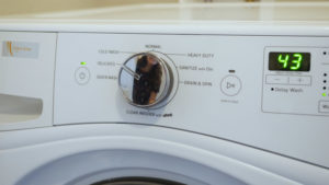 washing machine set to delicate cycle