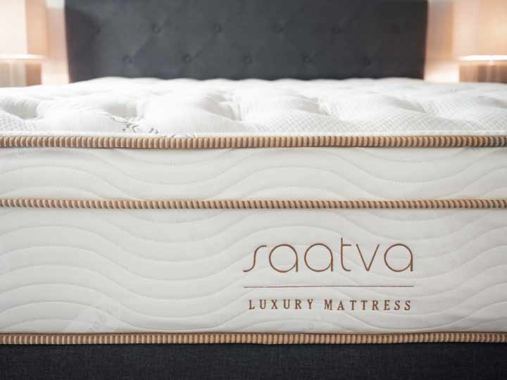 close up image of the Saatva mattress