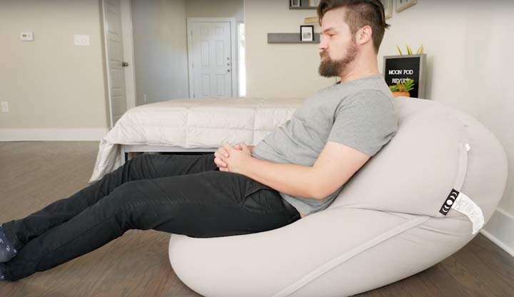 Moon Pod Review 2019 A Comfy Futuristic Bean Bag Chair