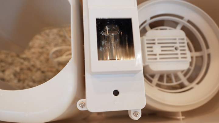 Honeywell Germ Free Cool Moisture Humidifier Review - UV light