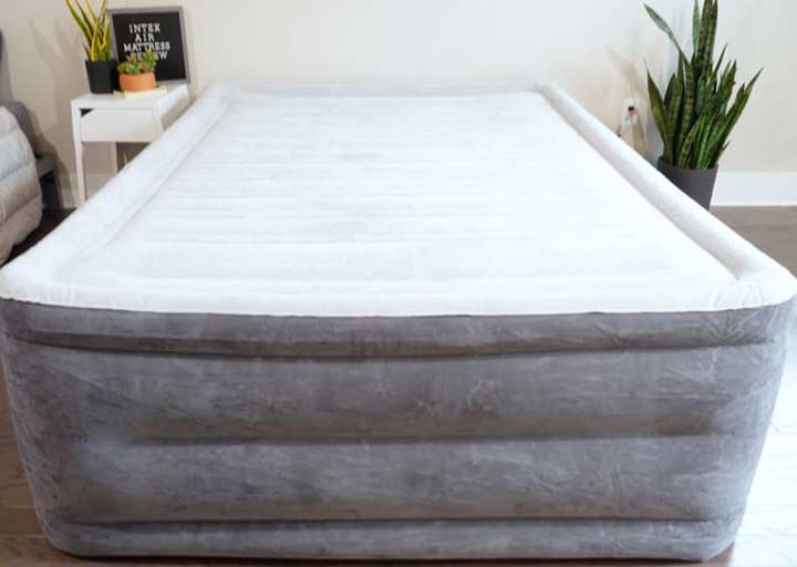 Intex Dura Beam Plus Supreme Polyester Queen Air Mattress in the Air  Mattresses department at