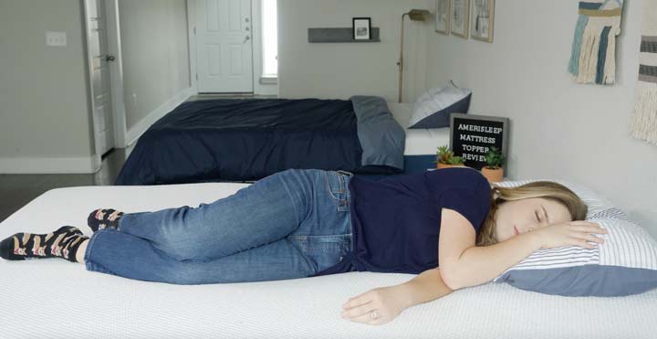 How To Keep a Mattress Topper From Sliding - Amerisleep