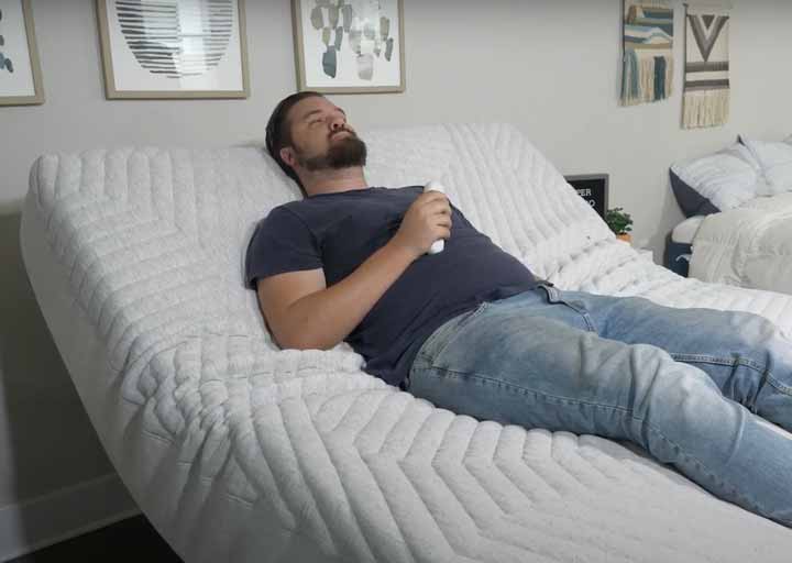 Great power recliners for elevated sleep - Reviewed