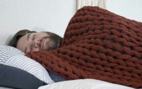 Bearaby Tree Napper Weighted Blanket