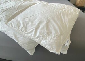 Best Comforters - Riley Comforter Featured Image