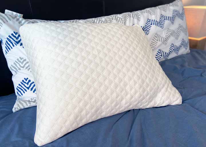 Nolah Squishy Pillow Review (2024) - Mattress Clarity