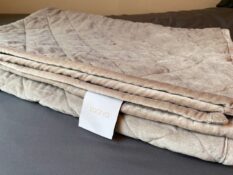 Saatva Weighted Blanket