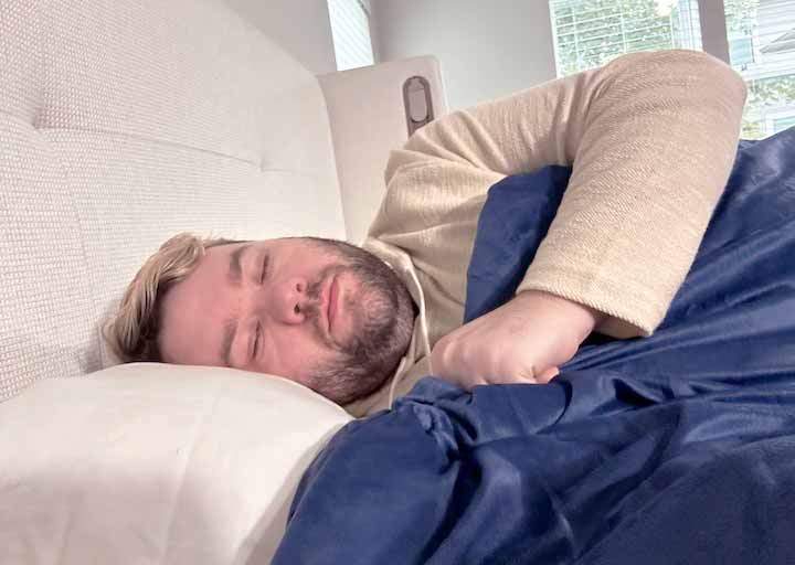 Are Weighted Blankets Hot? (2024) Mattress Clarity