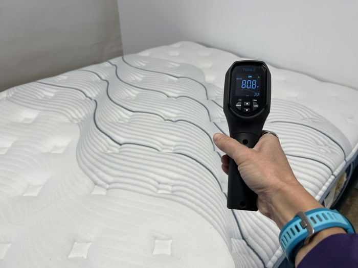 Temperature reading after performing the cooling test on the Bear Elite Hybrid