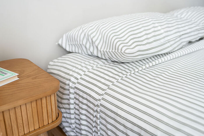 Brooklinen Luxe Sateen Core Sheet Set