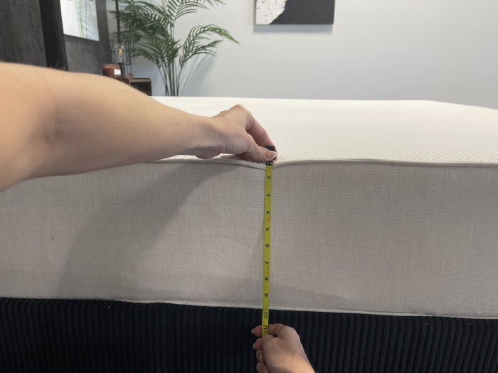 Measuring a Boring Hybrid Mattress