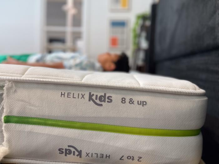 Flippable tag on the Helix Kids Mattress