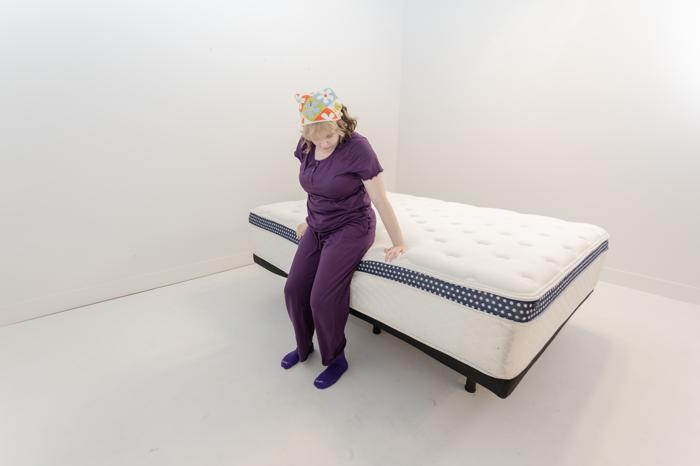 Seated edge support test on the WinkBed Plus Mattress