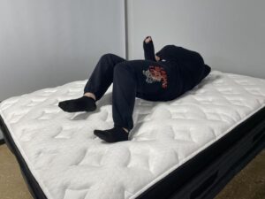 Switch test on the Nolah Evolution Comfort Plus Mattress