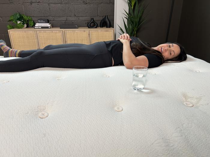 Ripple test on the Avocado Green Mattress