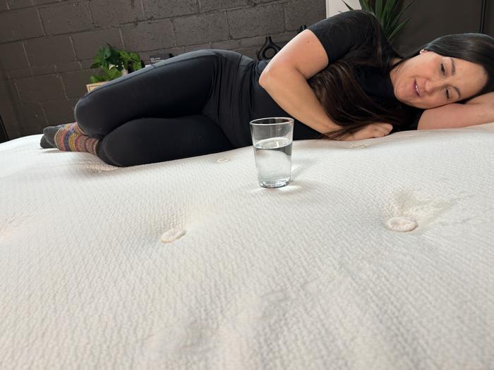 Ripple test on the Avocado Green Mattress
